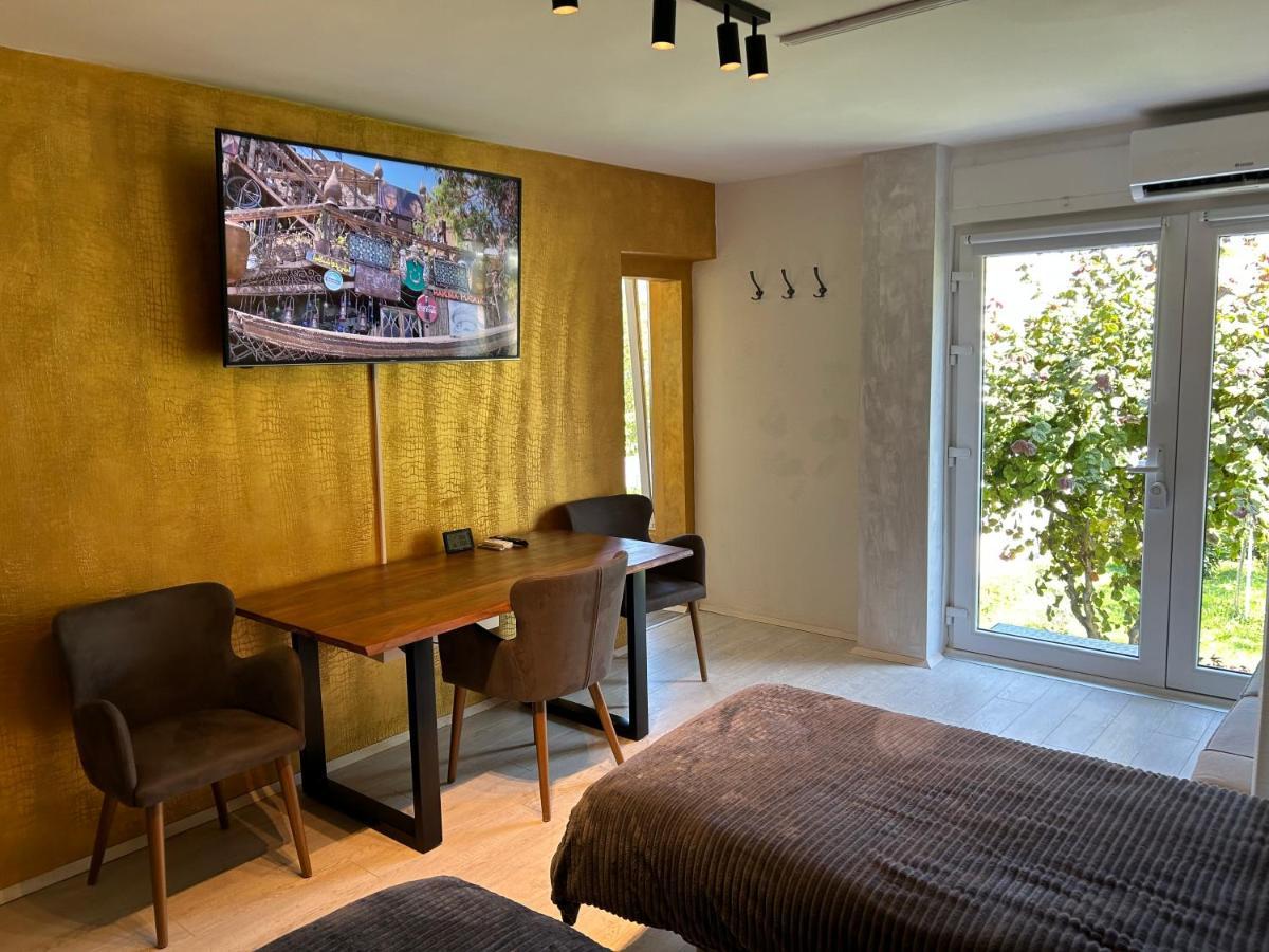 Apartment Gal Novo Mesto Dış mekan fotoğraf