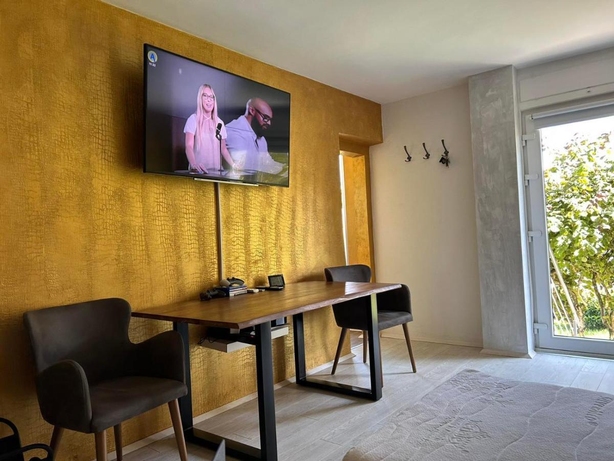 Apartment Gal Novo Mesto Dış mekan fotoğraf